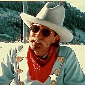 Meet your Posher, Steve